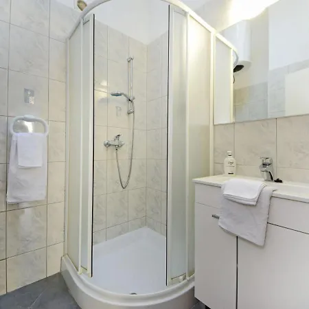 Holiday home Peter By Interhome