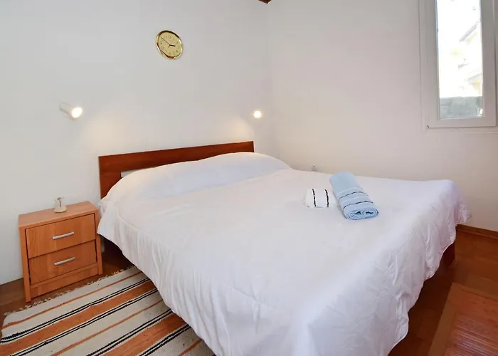 Holiday home Peter By Interhome Prigradica